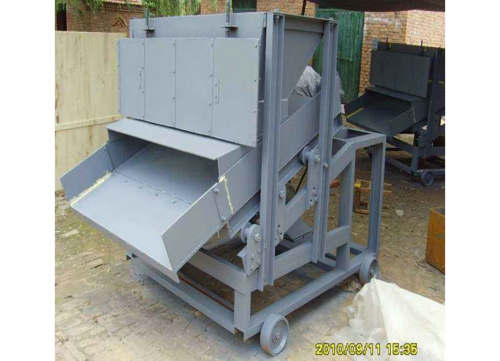 榮達供應(yīng)優(yōu)質(zhì)玻璃送料機 玻璃原料送料機