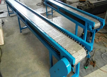 RD熱銷(xiāo) 高速運(yùn)輸 鍛件輸送機(jī) ，廠(chǎng)家定做 歡迎您的咨詢(xún)